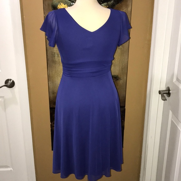 CAPRICHO dress size small - Picture 3 of 5